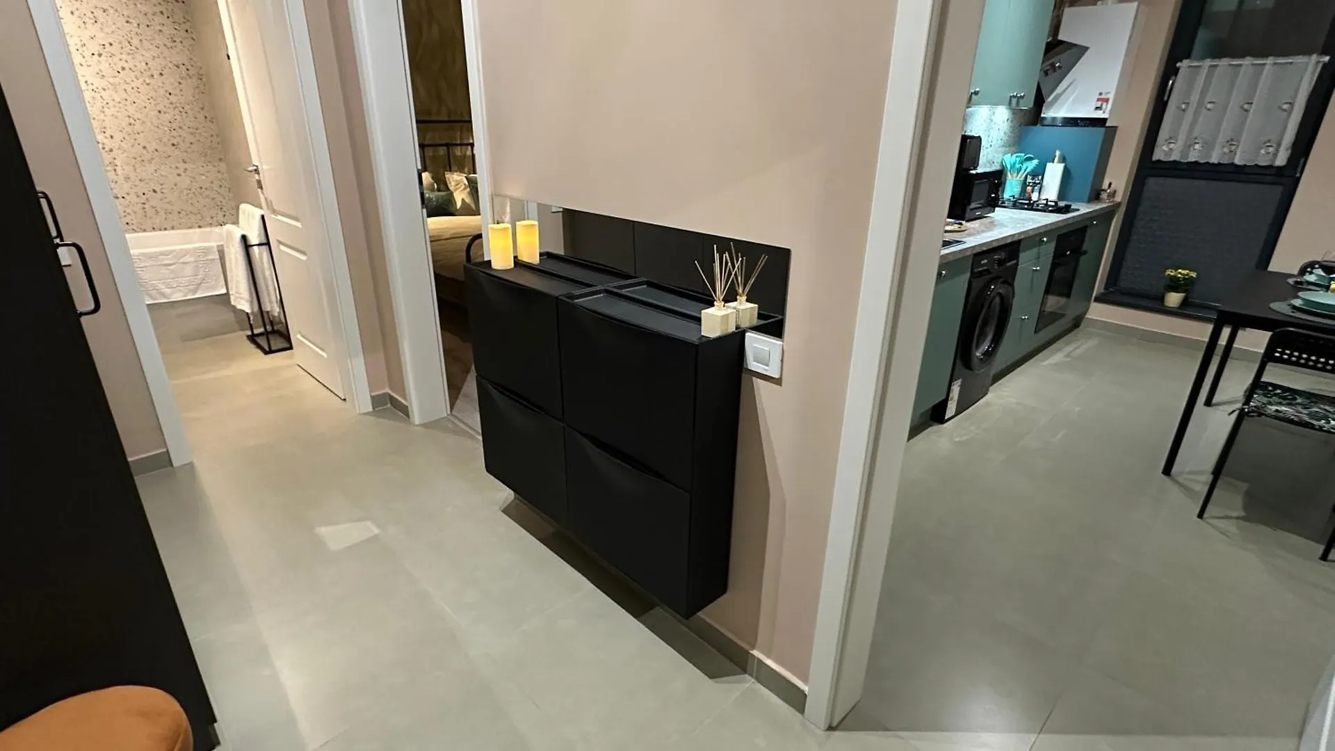 Exigent Plaza Home - Free Private Parking Bucharest